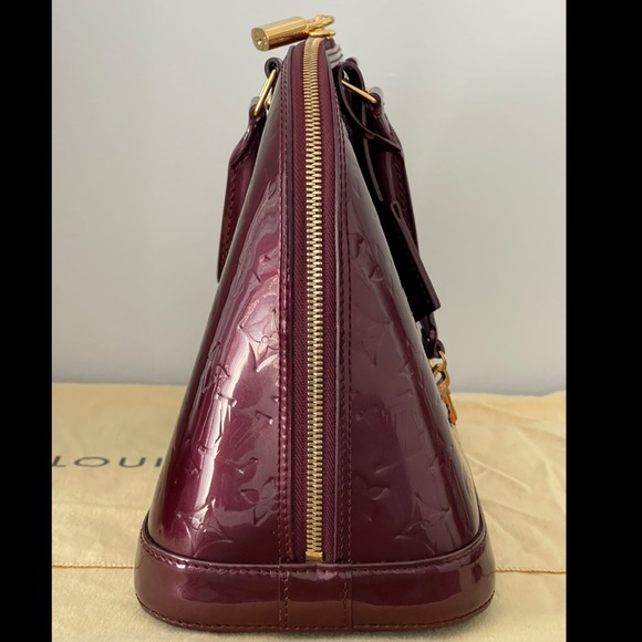 Louis Vuitton Alma PM - Rouge Fauviste Vernis - Picture 4 of 14